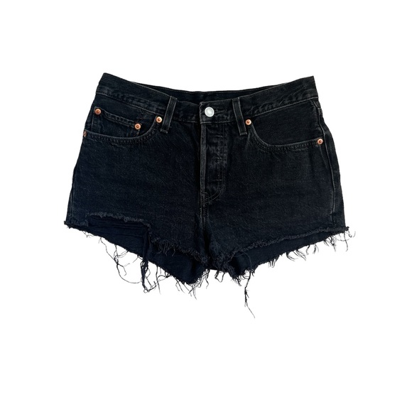 Levi’s Black 501 Short - Picture 2 of 7